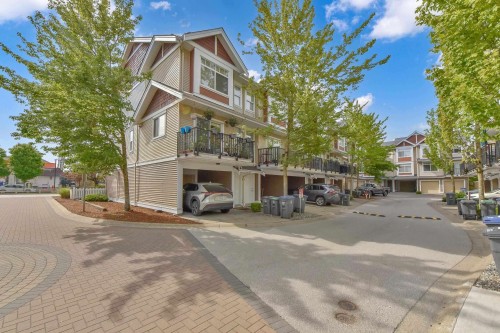 7-8676 158 Street, Surrey, BC 