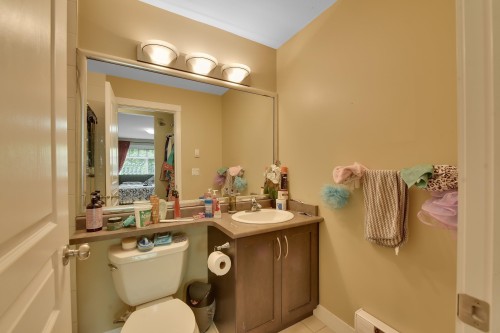 7-8676 158 Street, Surrey, BC 