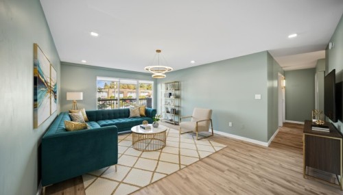 205-13530 Hilton Road, Surrey, BC 