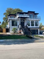 8565 164a Street  Surrey, BC V4N 3G8