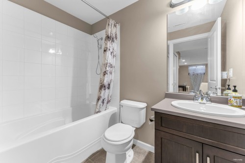 6940 208A Street, Langley, BC 