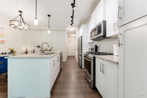 402-11077 Ravine Road, Surrey, BC 