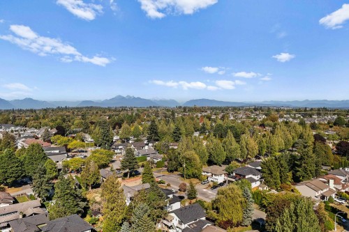 18152 58 Avenue, Surrey, BC 