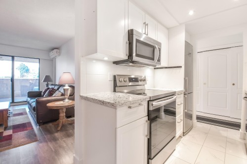 307-1320 Fir Street, White Rock, BC 