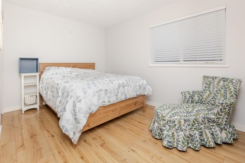 832 Stevens Street, White Rock, BC 