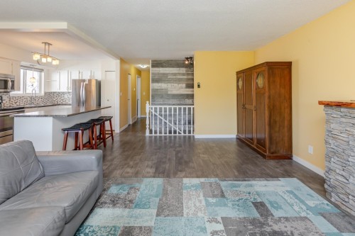 832 Stevens Street, White Rock, BC 