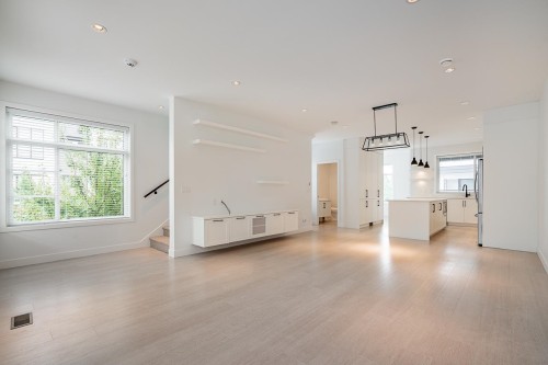 9-7127 193A Street, Surrey, BC 