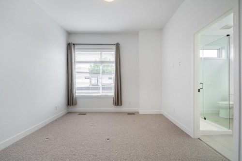 9-7127 193A Street, Surrey, BC 