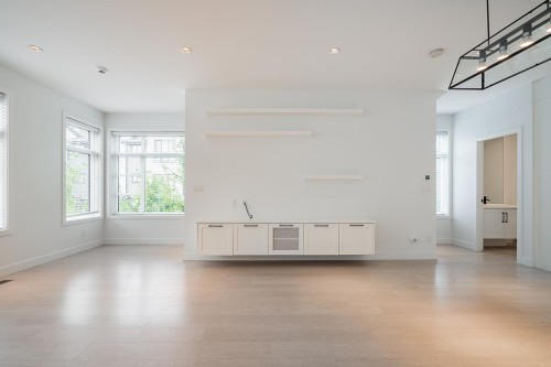 9-7127 193A Street, Surrey, BC 