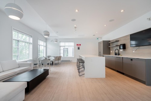 9-7127 193A Street, Surrey, BC 