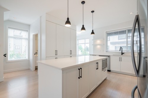 9-7127 193A Street, Surrey, BC 