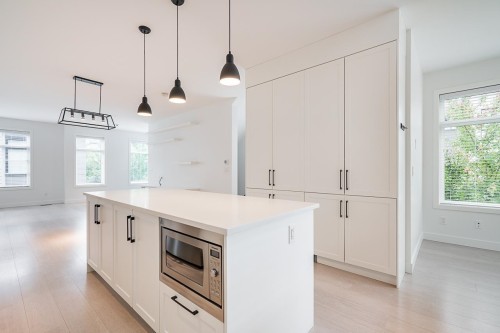 9-7127 193A Street, Surrey, BC 