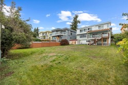 15856 Buena Vista Avenue  White Rock, BC V4B 2A3
