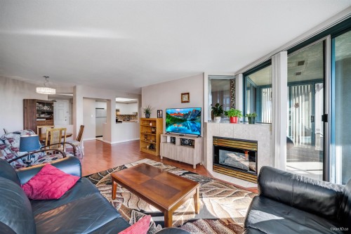 904-13383 108 Avenue, Surrey, BC 