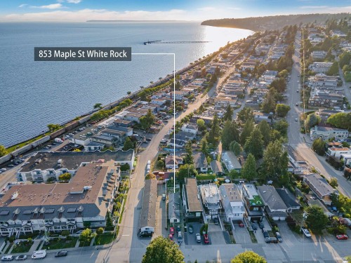 853 Maple Street  White Rock, BC V4B 4M3