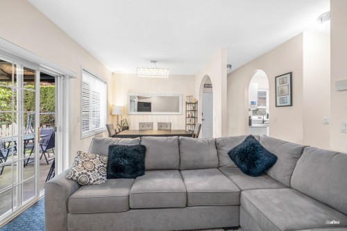 38-18707 65 Avenue, Surrey, BC 