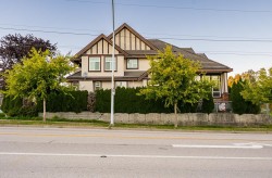 15177 76 Avenue  Surrey, BC V3S 2H4