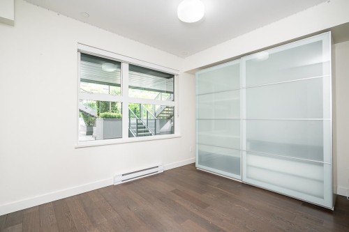 203-1150 Oxford Street, White Rock, BC 