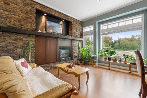 2-4615 232 Street, Langley, BC 