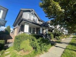 19049 69 Avenue  Surrey, BC V4N 0A4