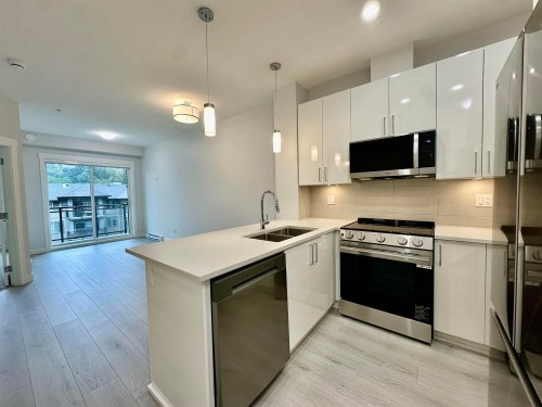 609-33886 Pine Street  Abbotsford, BC V2S 0N9