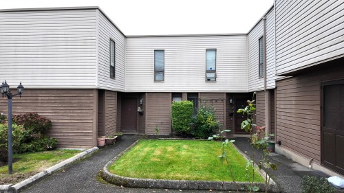 40-9400 128 Street  Surrey, BC V3V 5N4