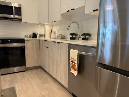 402-13458 95Th Avenue, Surrey, BC 