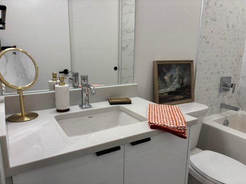 402-13458 95Th Avenue, Surrey, BC 