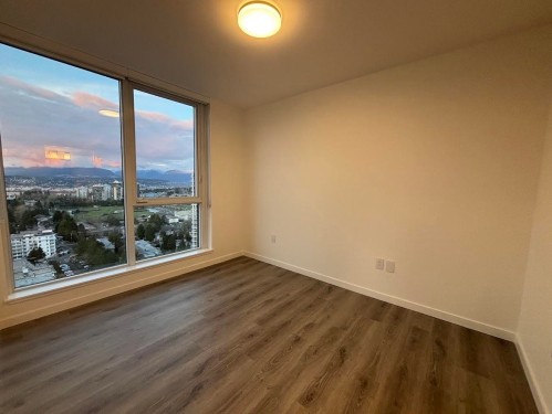 23Xx-10333 133St Street, Surrey, BC 