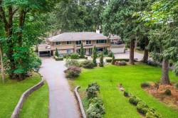 13788 32 Avenue  Surrey, BC V4P 2B8