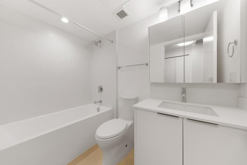 2106-10333 133 Street, Surrey, BC 