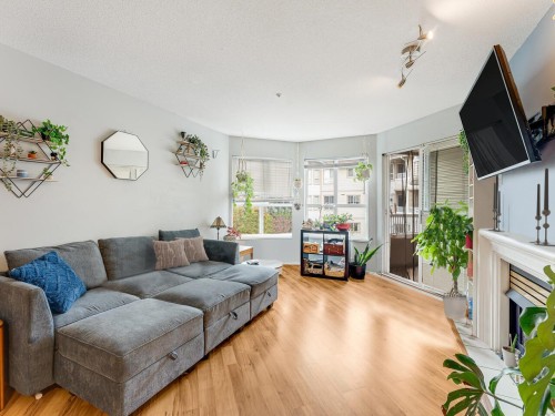 311-8139 121A Street, Surrey, BC 