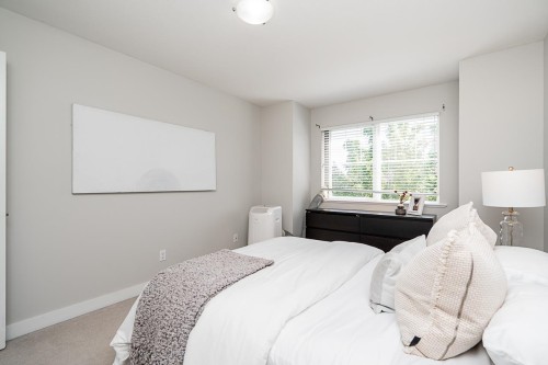 13-6555 192A Street, Surrey, BC 