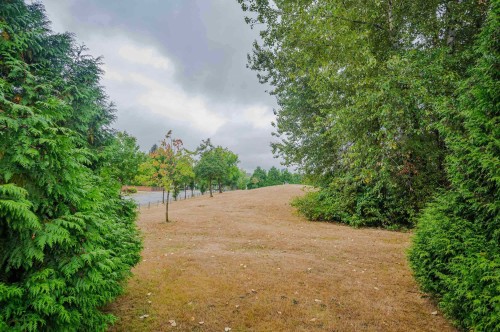 8459 142A Street, Surrey, BC 