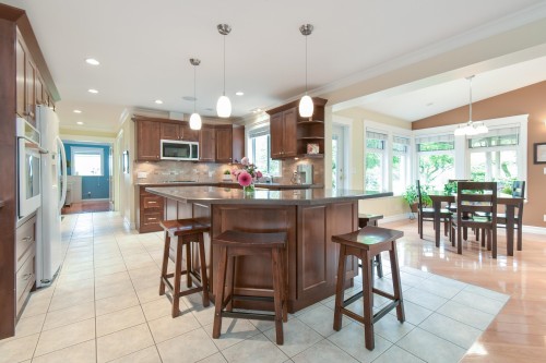 7463 216 Street, Langley, BC 