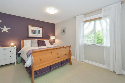 7463 216 Street, Langley, BC 