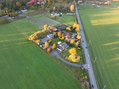 7463 216 Street, Langley, BC 