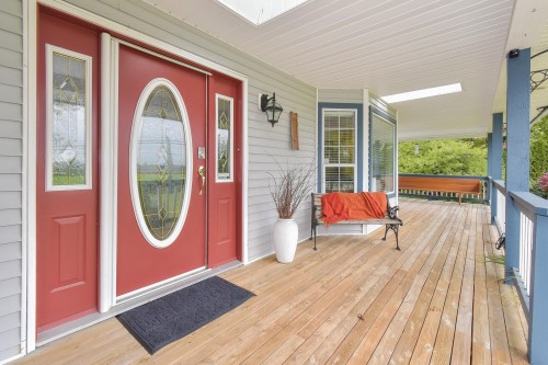 7463 216 Street, Langley, BC 