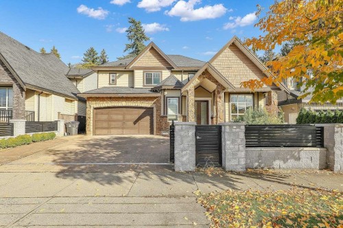 8232 144A Street, Surrey, BC 