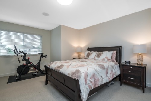 19088 68A Avenue, Surrey, BC 