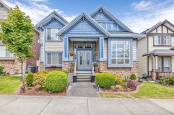 14833 71a Avenue  Surrey, BC V3S 2E4