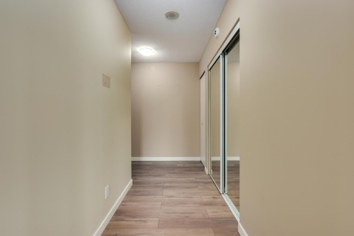 604-9981 Whalley Boulevard, Surrey, BC 