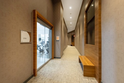 604-9981 Whalley Boulevard, Surrey, BC 