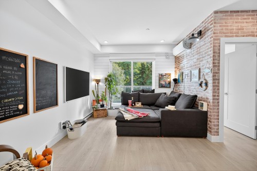 A209-8447 202 Street, Langley, BC 