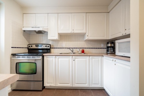 205-1576 Merklin Street, White Rock, BC 