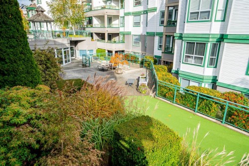 205-1576 Merklin Street, White Rock, BC 