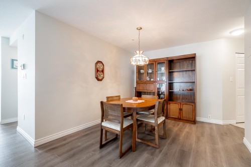 205-1576 Merklin Street, White Rock, BC 