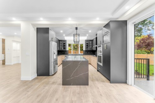 14099 28A Avenue, Surrey, BC 