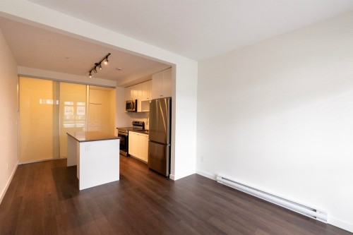 129-8509 158 Street, Surrey, BC 