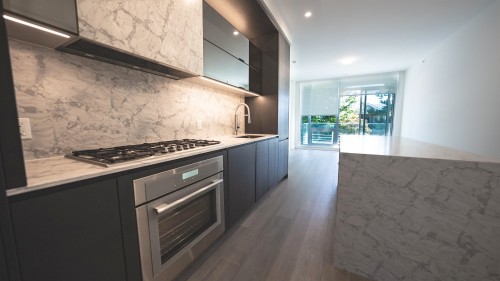 3Th-1342 Johnston Road, White Rock, BC 